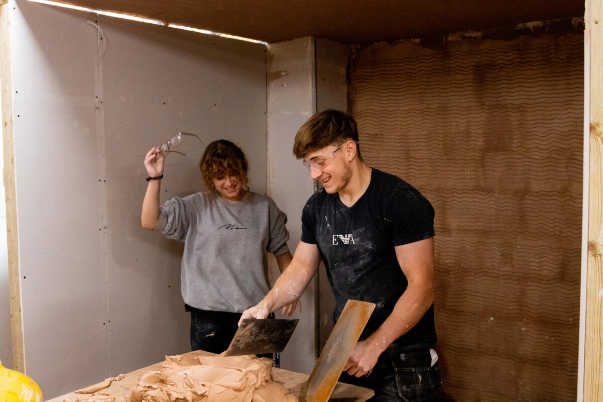 RS6427 Plastering 40 scr